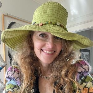 Sparkly and beaded Cappelli hat